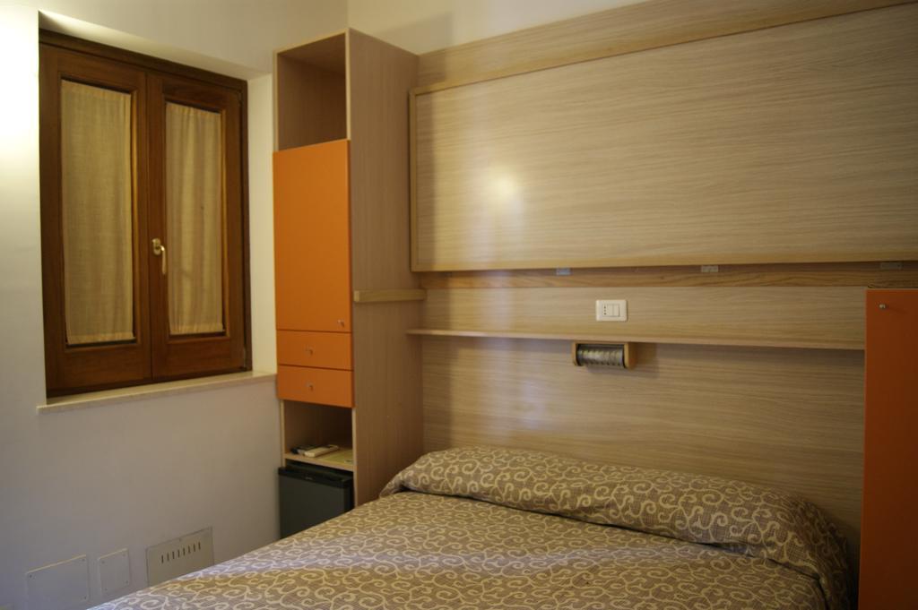 Agriturismo Le Vedute 比谢列 外观 照片